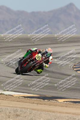 media/Oct-02-2025-Racers Edge (Thu) [[2c91cb6ab3]]/2-A Group/Session 5-Turn 12 (130pm)/